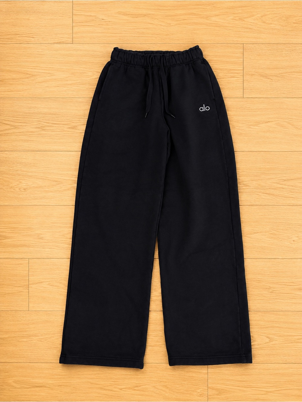 Alo Accolade Black Wide-Leg Sweatpants (inside tag removed)